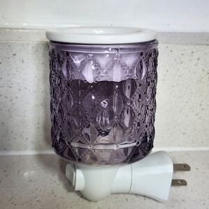 Night Light Wax Warmer, Purple Glass New No Tags